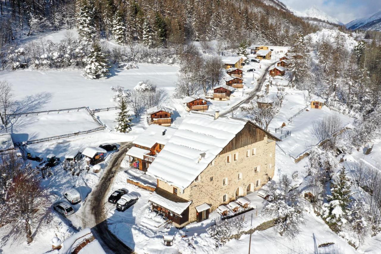 Gites & Spa De La Ferme De Belline Briançon Екстериор снимка